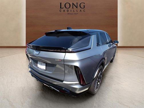 2026 Cadillac LYRIQ V