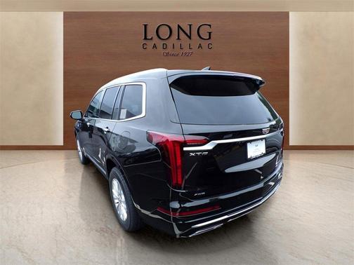 2025 Cadillac XT6 Luxury AWD