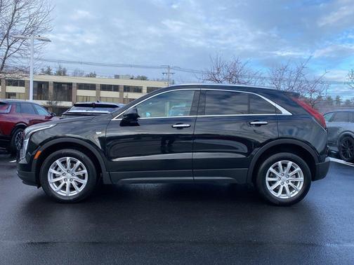 2023 Cadillac XT4 Luxury