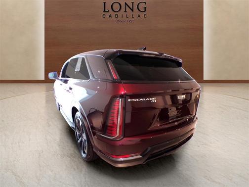 2025 Cadillac Escalade IQ Sport 1