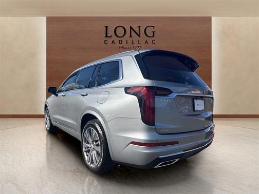 2025 Cadillac XT6 Premium Luxury AWD