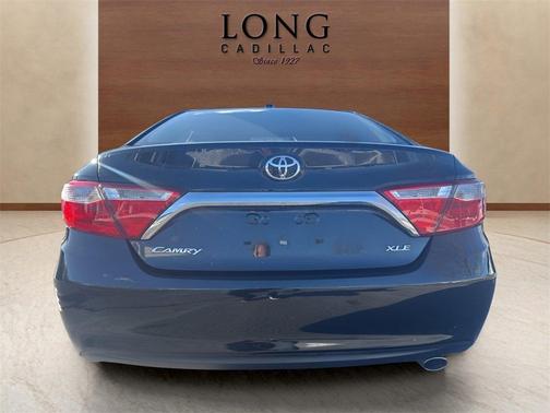 2016 Toyota Camry XLE