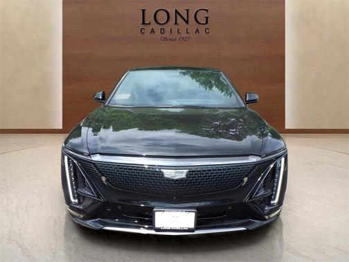 2025 Cadillac LYRIQ Sport