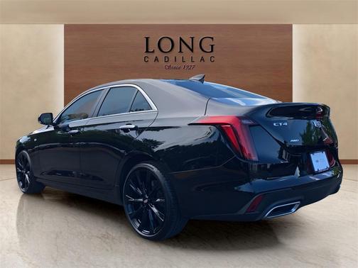 2024 Cadillac CT4 Luxury