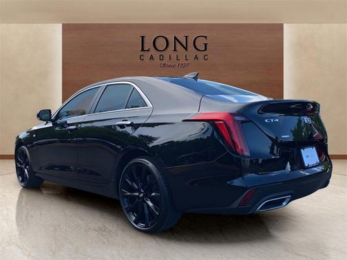 2024 Cadillac CT4 Luxury