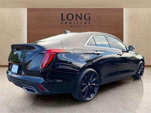 2024 Cadillac CT4 Luxury