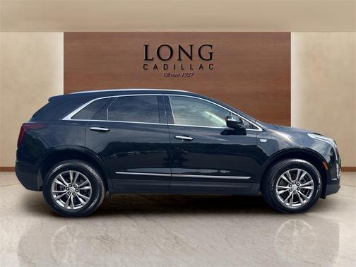 2022 Cadillac XT5 Premium Luxury