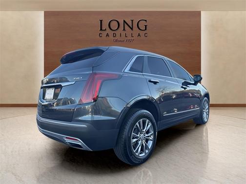 2022 Cadillac XT5 Premium Luxury