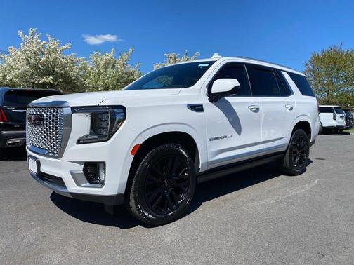 Summit White 2023 GMC Yukon Denali