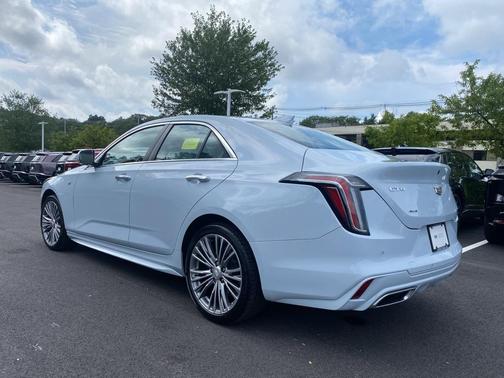2022 Cadillac CT4 Premium Luxury