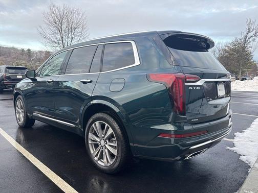 2025 Cadillac XT6 Premium Luxury AWD