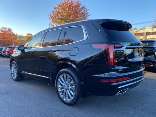 2021 Cadillac XT6 Premium Luxury AWD