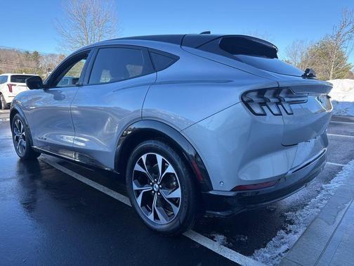2021 Ford Mustang Mach-E Premium