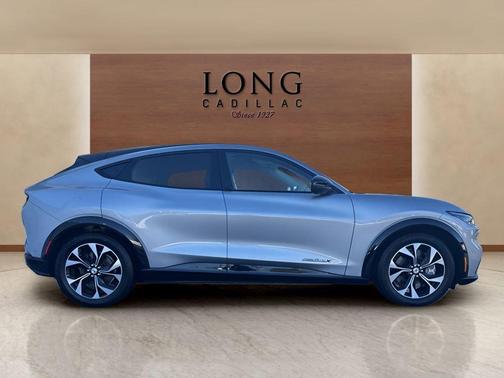 2021 Ford Mustang Mach-E Premium