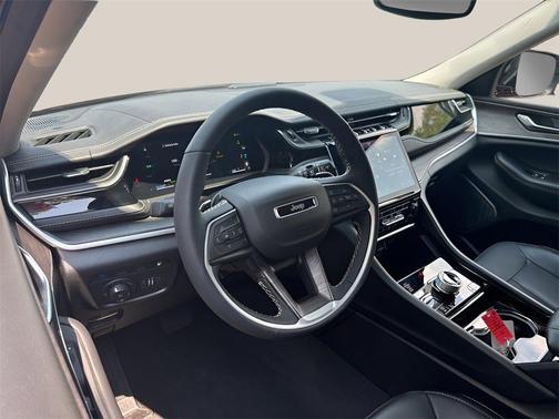 2022 Jeep Grand Cherokee 4xe Base