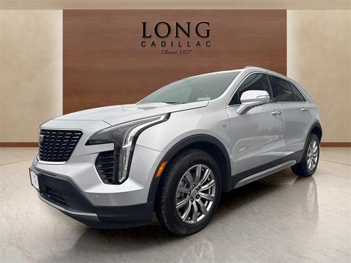 2022 Cadillac XT4 Premium Luxury