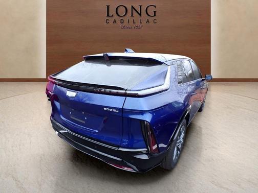 2025 Cadillac LYRIQ Sport