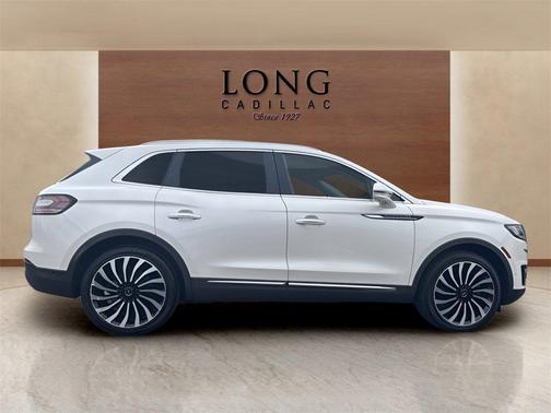 2019 Lincoln Nautilus Black Label