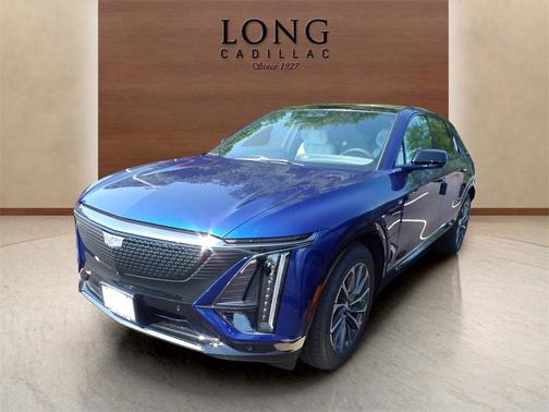 2025 Cadillac LYRIQ Sport