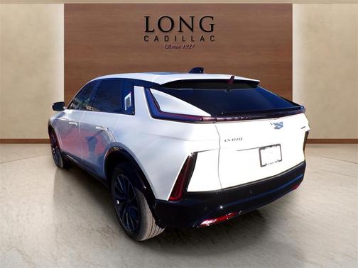 2025 Cadillac LYRIQ Sport
