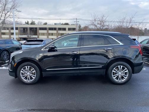 2022 Cadillac XT5 Premium Luxury