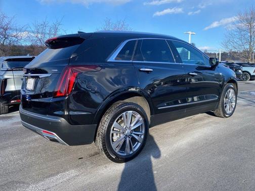 2025 Cadillac XT5 Premium Luxury