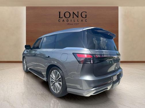 Dynamic Metal 2025 INFINITI QX80 SENSORY