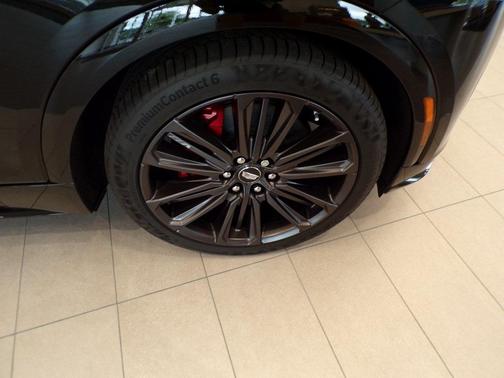 2026 Cadillac LYRIQ V Premium