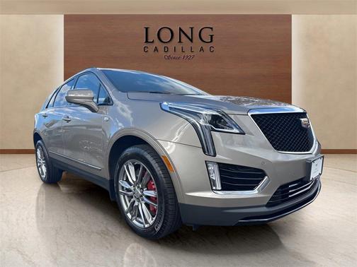 2022 Cadillac XT5 Sport