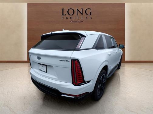2025 Cadillac Escalade IQ Sport 1