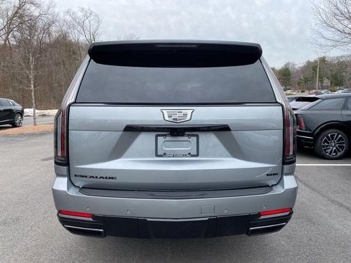 Silver Metallic 2025 Cadillac Escalade Sport Platinum