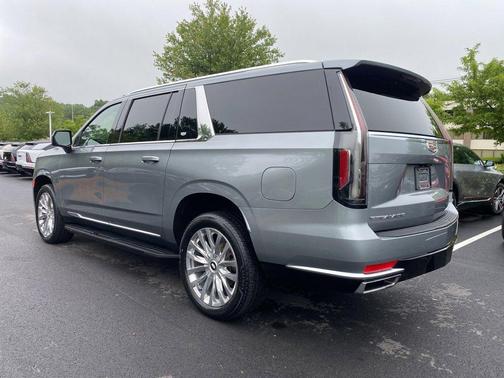 2023 Cadillac Escalade ESV Premium Luxury