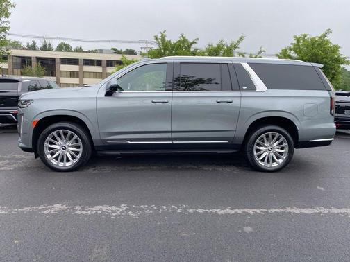 2023 Cadillac Escalade ESV Premium Luxury
