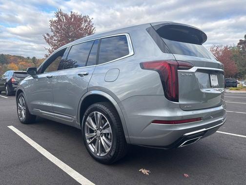 2025 Cadillac XT6 Premium Luxury AWD