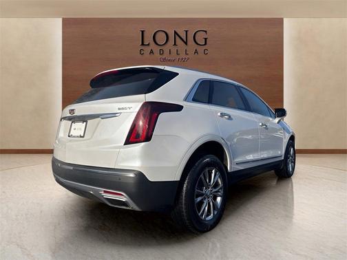 2022 Cadillac XT5 Premium Luxury