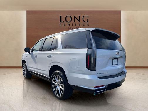 Crystal White Tri-Coat 2025 Cadillac Escalade Premium Luxury Platinum