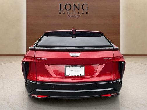 2024 Cadillac LYRIQ Sport
