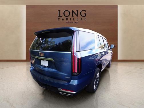 2025 Cadillac Escalade Premium Luxury