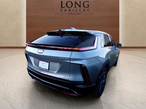 2025 Cadillac LYRIQ Sport
