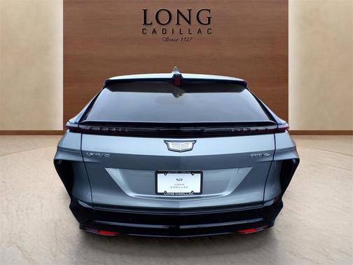 2025 Cadillac LYRIQ Sport