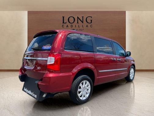 Deep Cherry Red Crystal Pearlcoat 2016 Chrysler Town & Country Touring