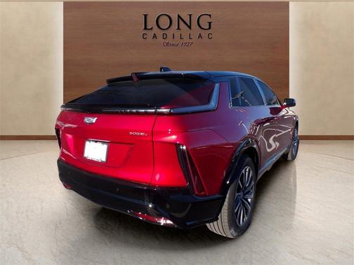 2025 Cadillac LYRIQ Sport