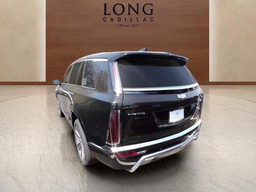 2026 Cadillac VISTIQ Luxury