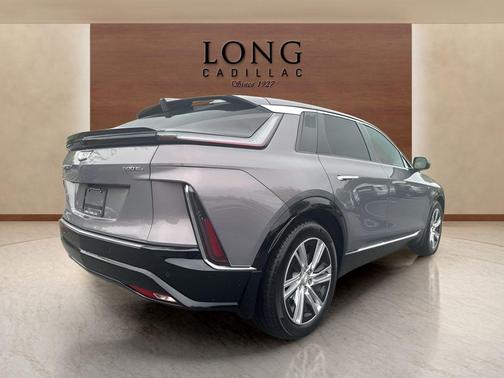 Celestial 2024 Cadillac LYRIQ Tech