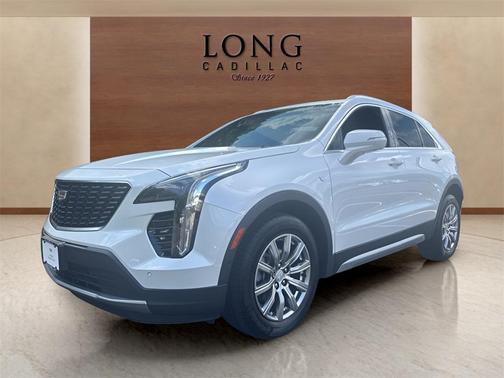 2022 Cadillac XT4 Premium Luxury