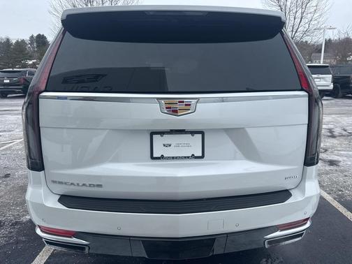 2023 Cadillac Escalade ESV Premium Luxury Platinum