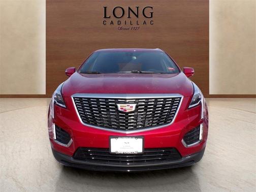 2026 Cadillac XT5 Luxury