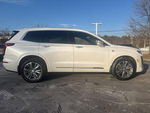 2021 Cadillac XT6 Premium Luxury AWD
