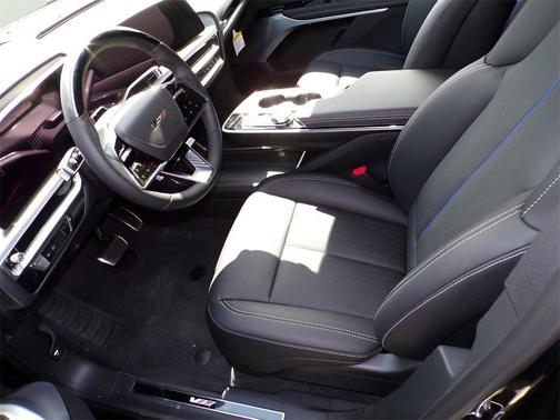 2026 Cadillac LYRIQ V