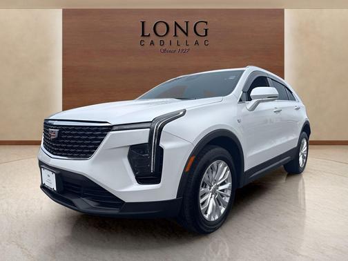 2024 Cadillac XT4 Luxury
